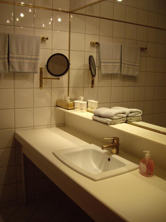 Hotel Pension Stadlhuber Aktivpark Kremsmuenster Exterior photo